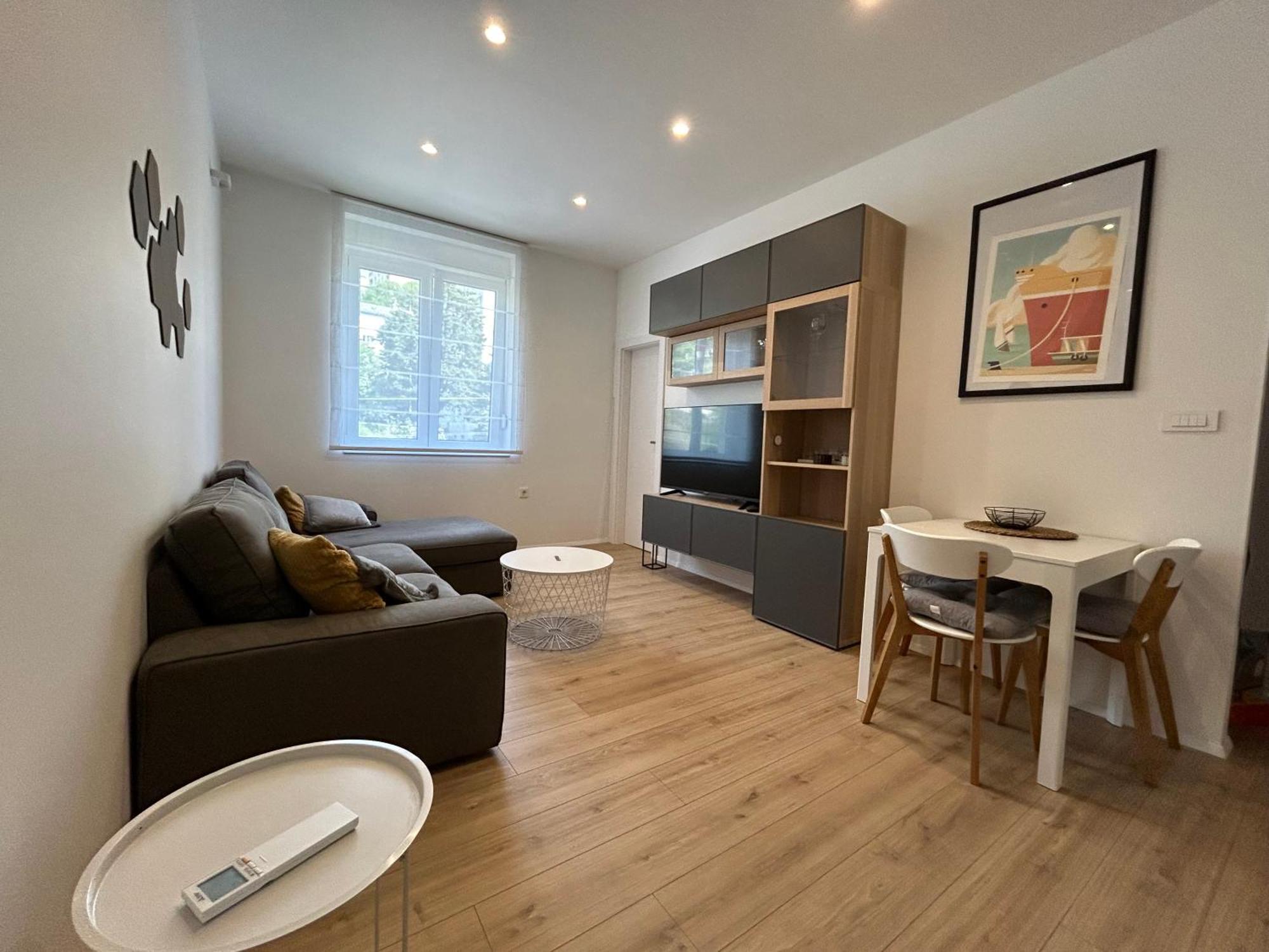 Apartment Brisa *